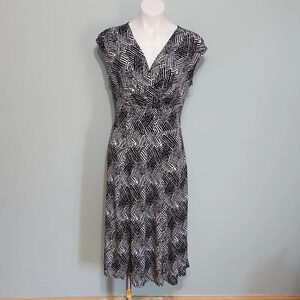 East 5th Black & White Geometric Print Dress